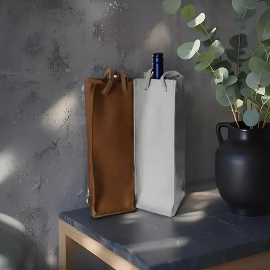 Bolsa Porta Garrafa em Couro Legítimo – Praticidade com Design Sofisticado