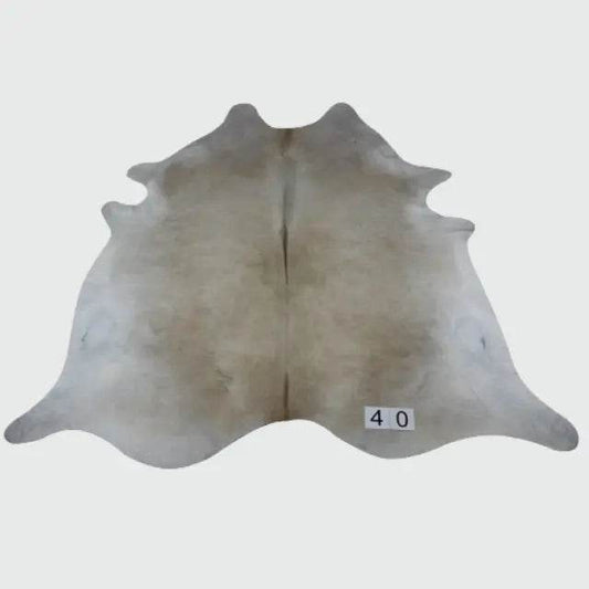 Tapete de Pele de Couro de Boi - 2.40 X 2.27m -40 - Habitat Leather Goods
