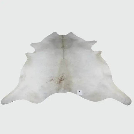 Tapete de Pele de Couro de Boi Natural - 2,35 x 2,55m - 1 - Habitat Leather Goods