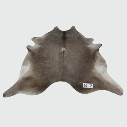 Tapete de Pele de Couro de Boi - 2.66 X 2.20m -82 - Habitat Leather Goods
