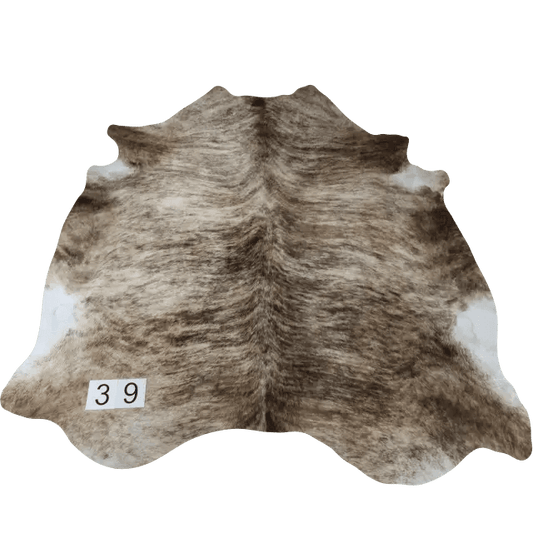 Tapete de Pele de Couro de Boi - 2.10 X 1.96m -39 - Habitat Leather Goods