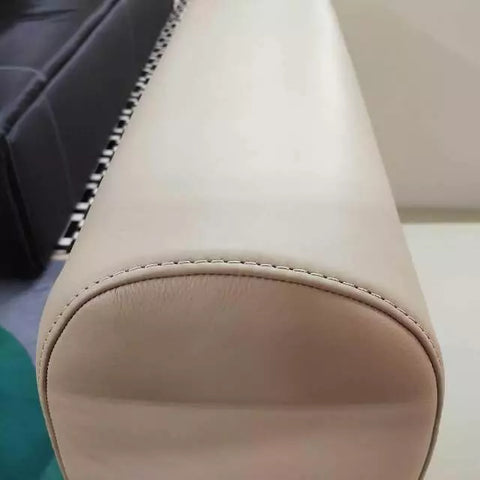 Poltrona Couro Natural Roma - Cor Fendi - A Pronta Entrega