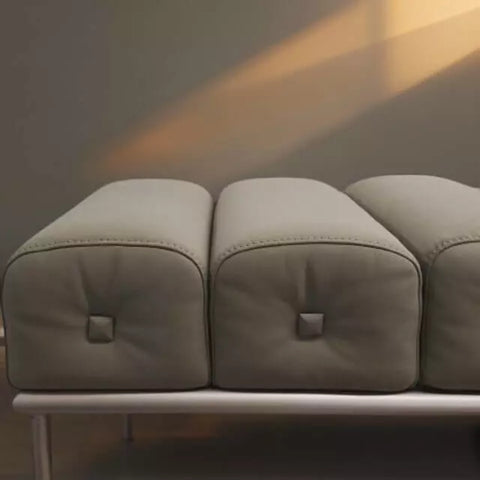 Banco em Couro Natural Gales – Estrutura Metálica e Design Rústico Sofisticado