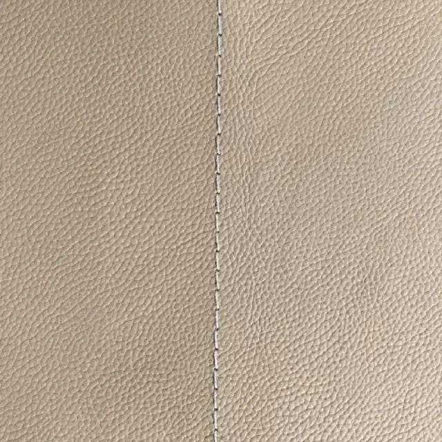 Puff Couro Natural Viena Base em X - Habitat Leather Goods